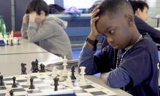 Le message de Bill Clinton au jeune Nigérian de 8 ans qui a remporté le concours d'échecs